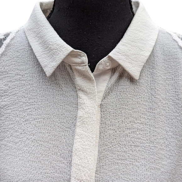 Laundry by Shelli Segal Womens Button Down Shirt Cream Size Medium - Picture 6 of 16